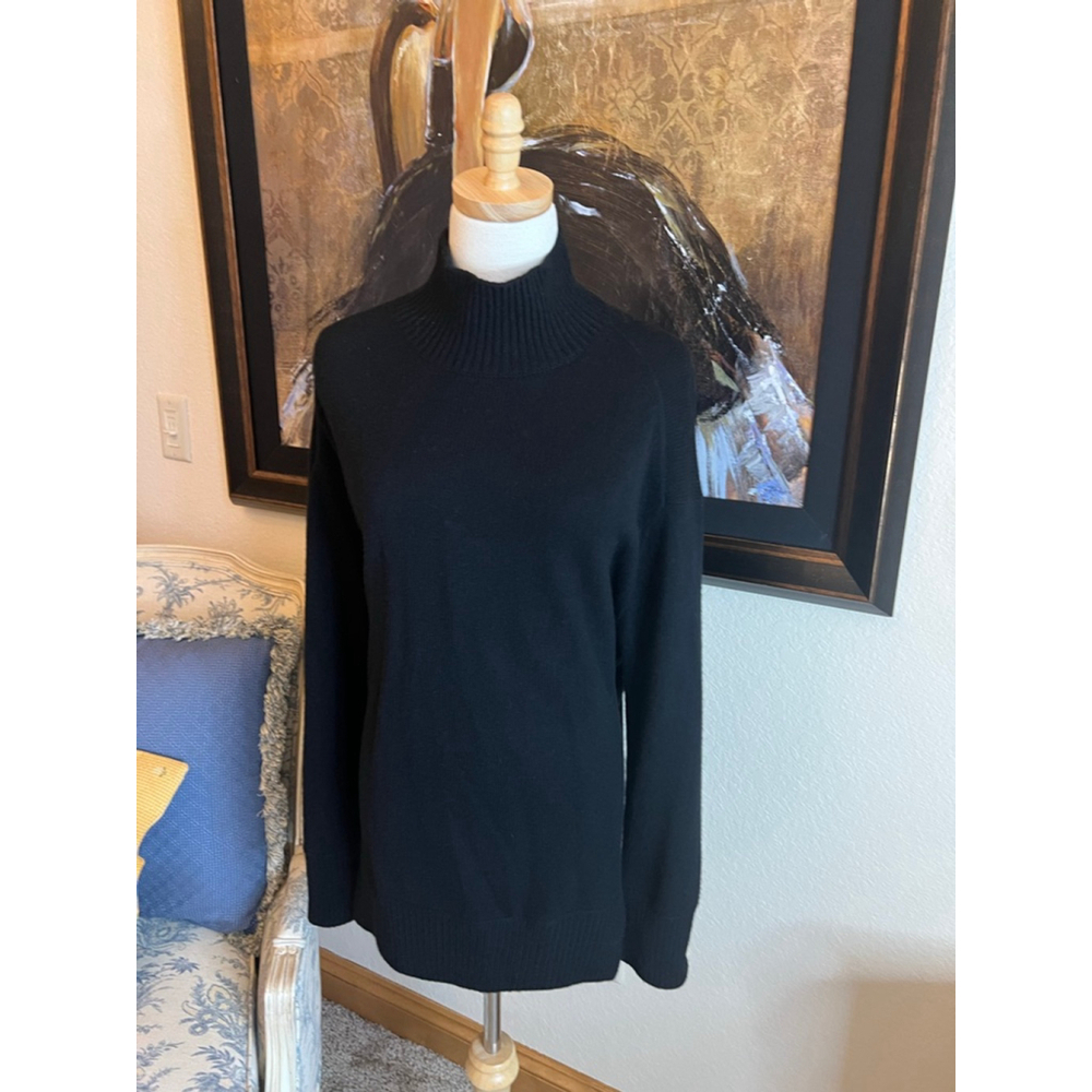 Women's Vince. Black 100% Cashmere Turtleneck Sweater L